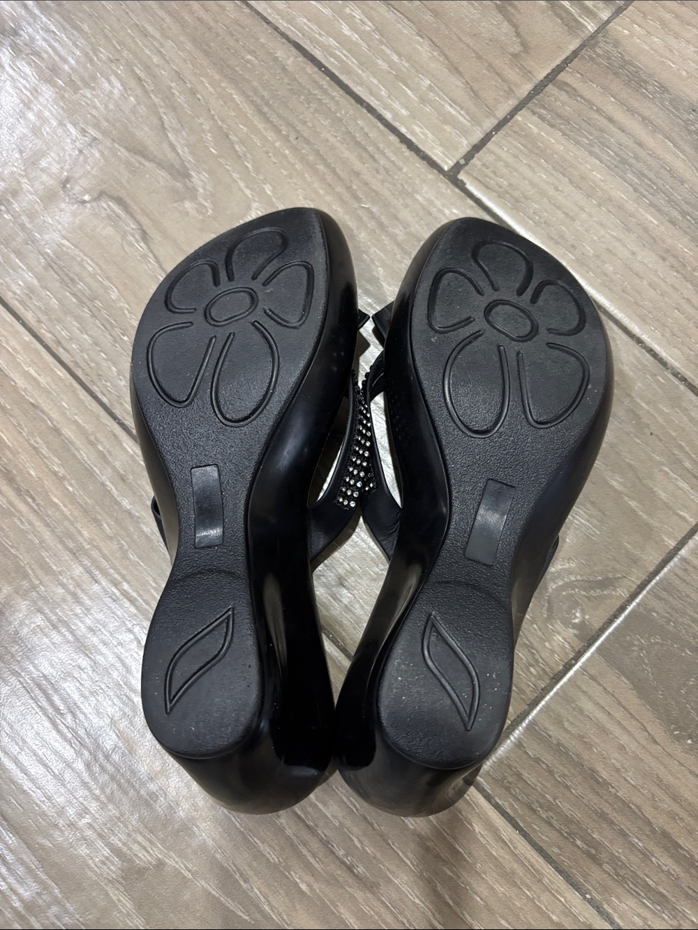 Athena Alexander Black Rhinestone Crossover Women's Sandals - Picture 3 of 3